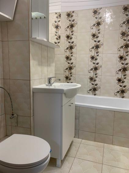 Apartament cu 2 camere decomandat în Lipovei