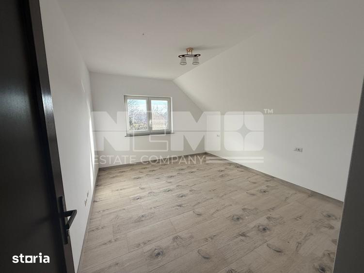 Casă cu 5 camere cu Teren 500 Mp în Central