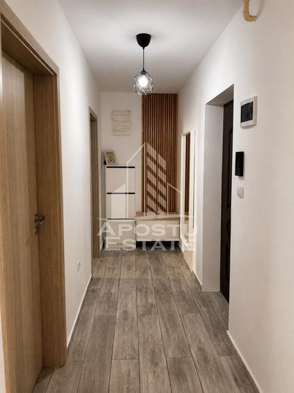 Apartament cu 2 camere decomandat, mobilat în Girocului
