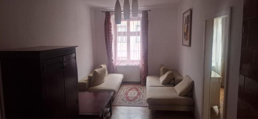 Apartament cu 2 camere nedecomandat în Lazaret