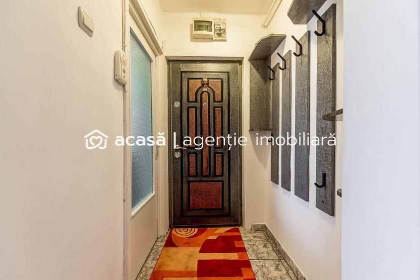 Apartament cu 3 camere decomandat, mobilat în Podgoria