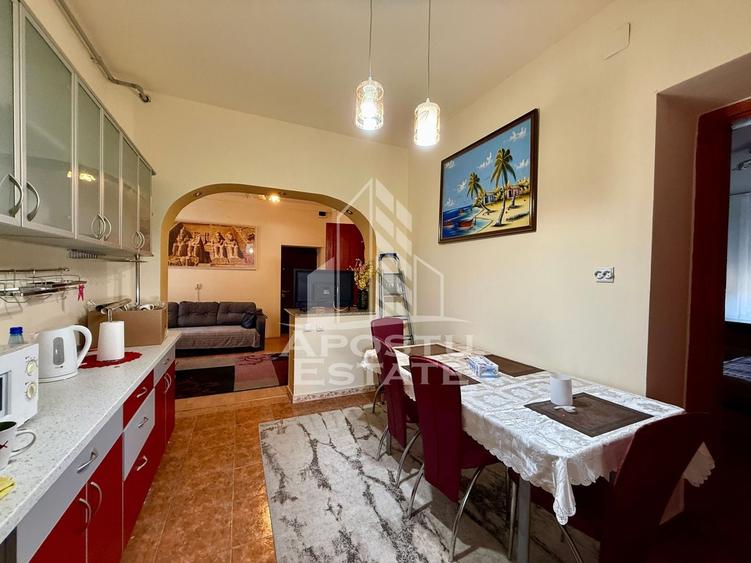 Apartament 2 camere de vanzare, parcare, centrala proprie,Take Ionescu - 12