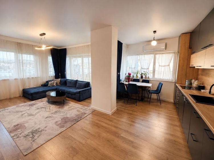 Apartament cu 3 camere, mobilat în Semicentral