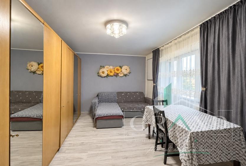 Apartament cu 4 camere decomandat în Mănăștur