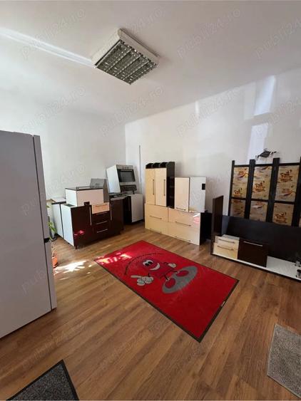 Spațiu comercial, de 36 mp, în Central