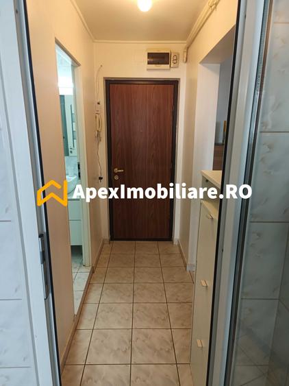 Apartament cu 2 camere semidecomandat, mobilat în Floreasca