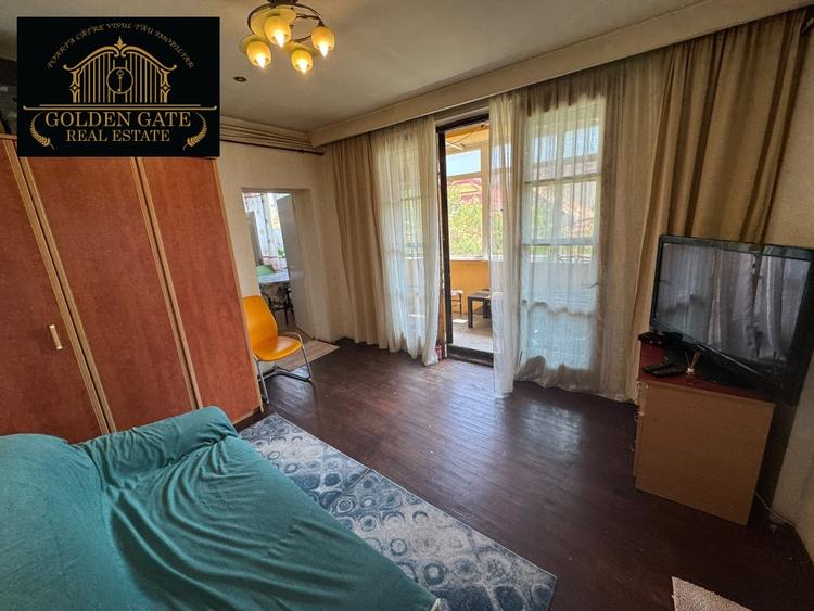Apartament cu 5 camere semidecomandat, mobilat în Cișmigiu
