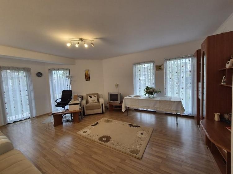 Casă individuală cu 4 camere cu Teren 504 Mp în Domnești