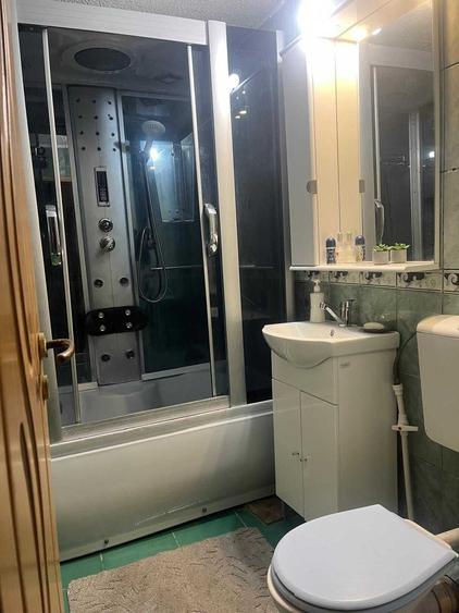 Apartament cu 2 camere decomandat în Lacu
