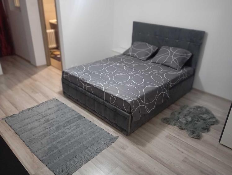 Garsonieră decomandată în Exterior Vest