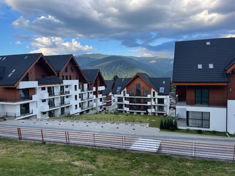 Apartament cu 2 camere decomandat în Furnica