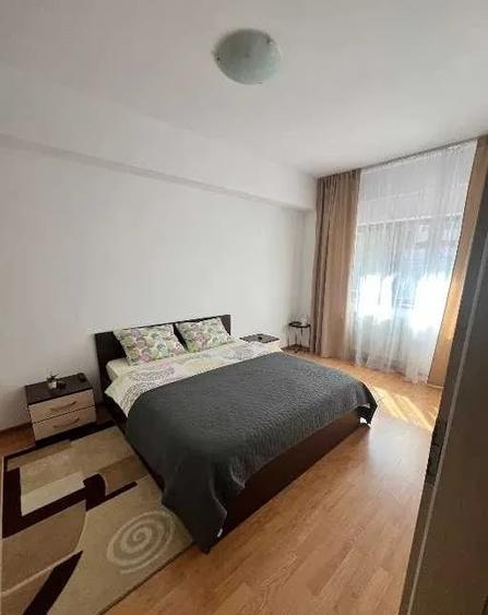 Apartament cu 2 camere semidecomandat, mobilat în Zorilor