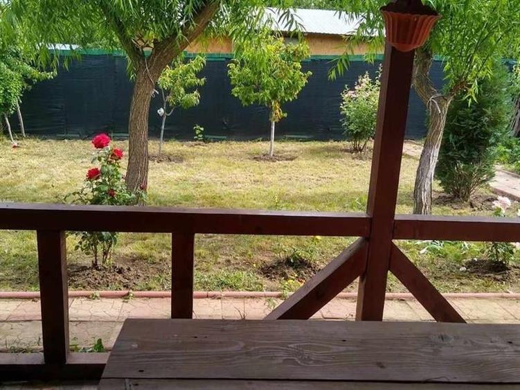 Casă individuală cu 4 camere cu Teren 300 Mp în Pielești