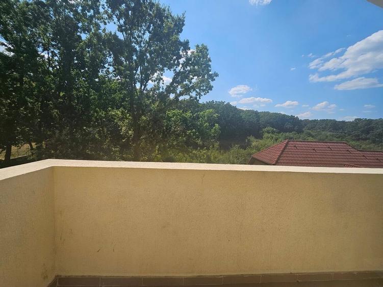 Apartament cu 2 camere nedecomandat în Trivale