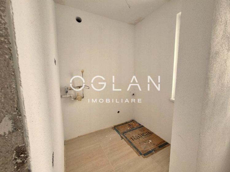 Casa  in Cisnadioara, comision 0%, teren 1170 mp - 4