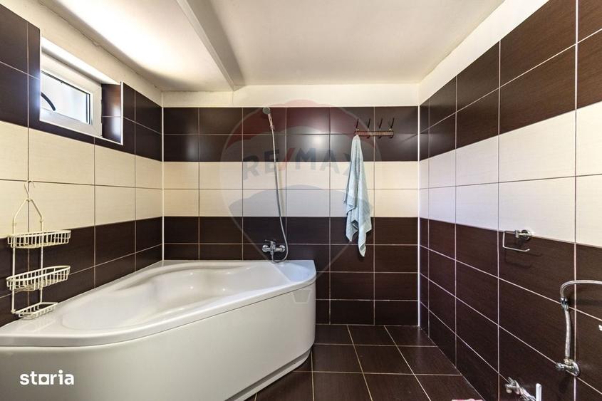 Casă cu 2 camere în Cristian