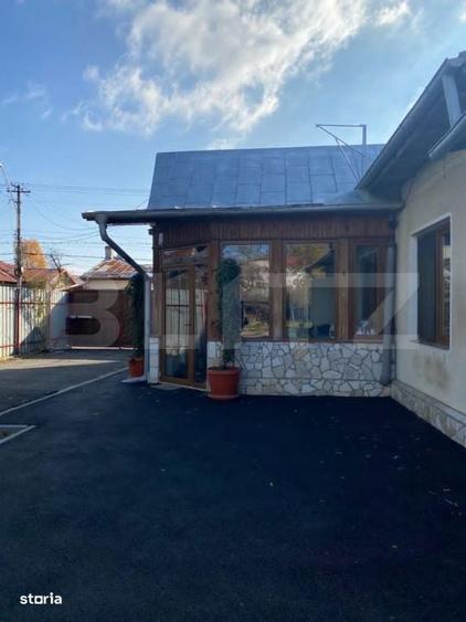 Proprietate 2 case, 223 mp, teren 1.676 mp, zona Lupeni - 1