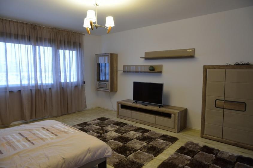 Vila de inchiriat Padurea Baneasa - 2