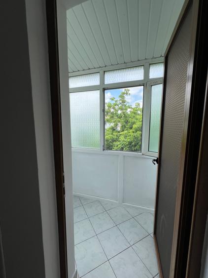 Vand apartament 2 camere, etaj 4/4, zona Gradina - Barlad - 3