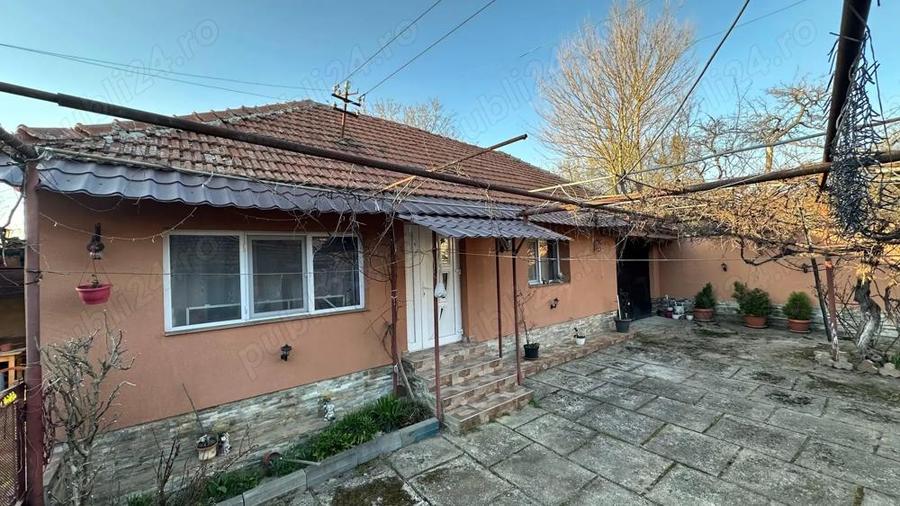 Casa ?i teren de vanzare pre? 70.000 euro (negociabil) - 1