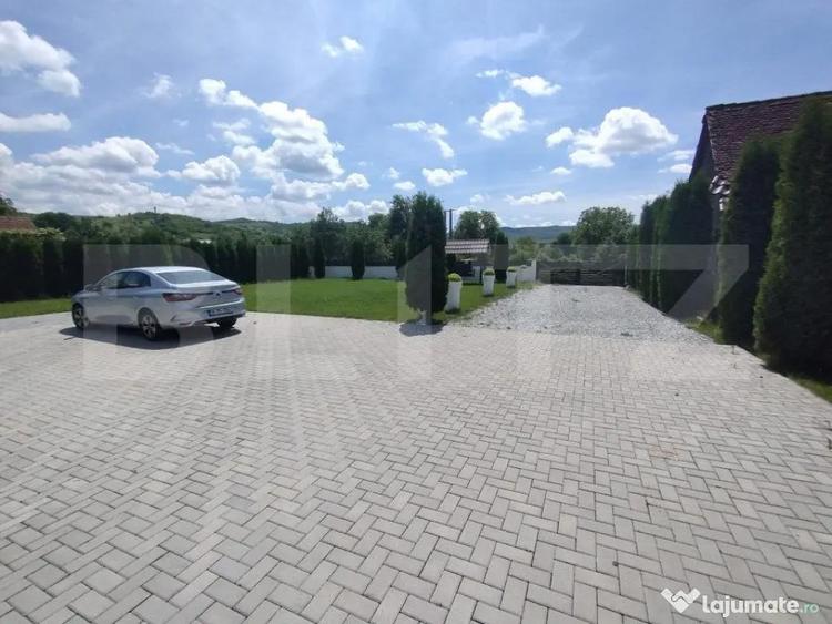 Casa/Pensiune,310mp,zona Jelnei,2800 mp teren,Lac de pesti,i - 11