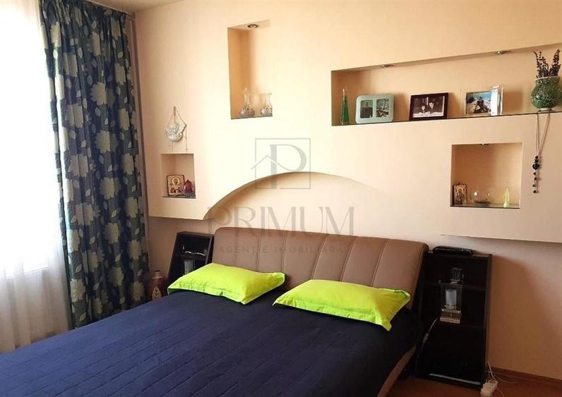 PUNCTELE CARDINALE - BLOC IZOLAT - 3 CAMERE - 2 BAI - CENTRALA PROPRIE - CLIMA - - 3