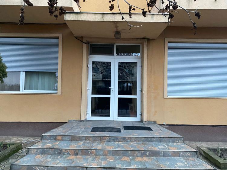 Proprietar, inchiriez garsoniera pe Calea Martirilor - 5