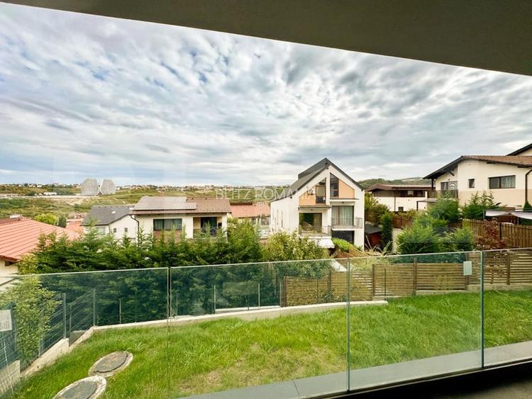 Casa semifinisata cu curte de 357 mp, 159,2 mp utili si priveliste superba Casa semifinisata cu curte de 357 mp, 159,2 mp utili si priveliste superba