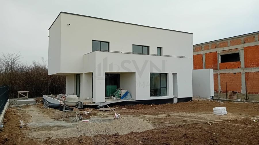 REV2003468 Vile individuale moderne 5 camere teren generos complex Saftica - 19