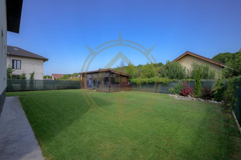 Comision 0 Vila Pasiva | Panouri Fotovoltaice | Vedere Lac Balotesti - 9