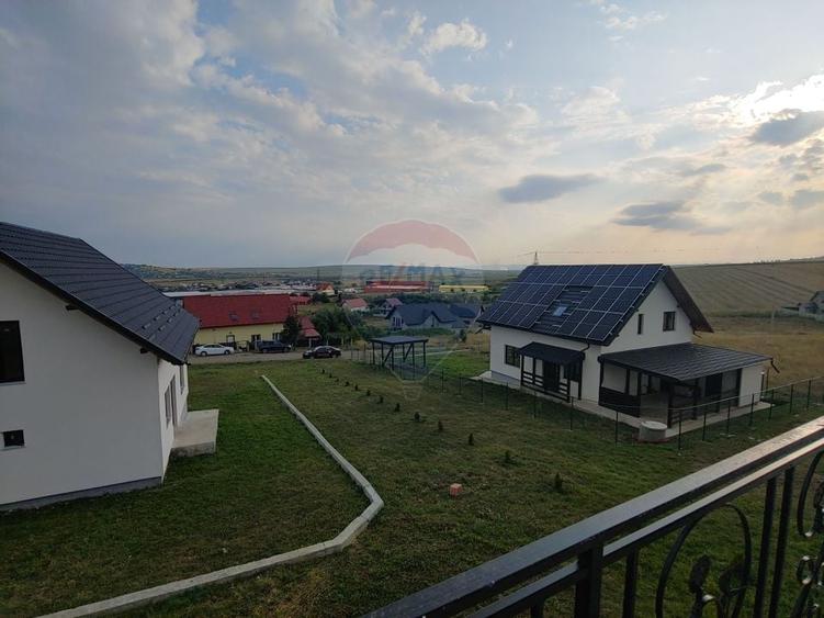 Casa / Vila individuala cu 560 mp teren, de vanzare in Scheia, Suceava - 27