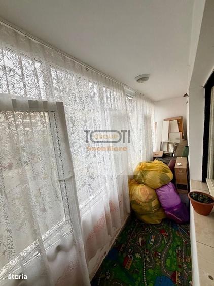 Apartament de vanzare in zona NICOLINA, decomandat cu 2 camere - 6