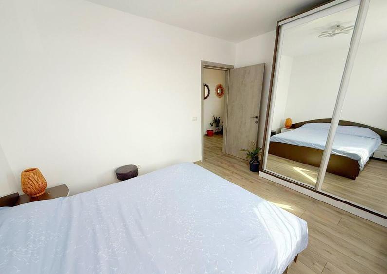 Duplex Mobilat / 5 Camere / 2 Bai / Teren 250 mp - 3