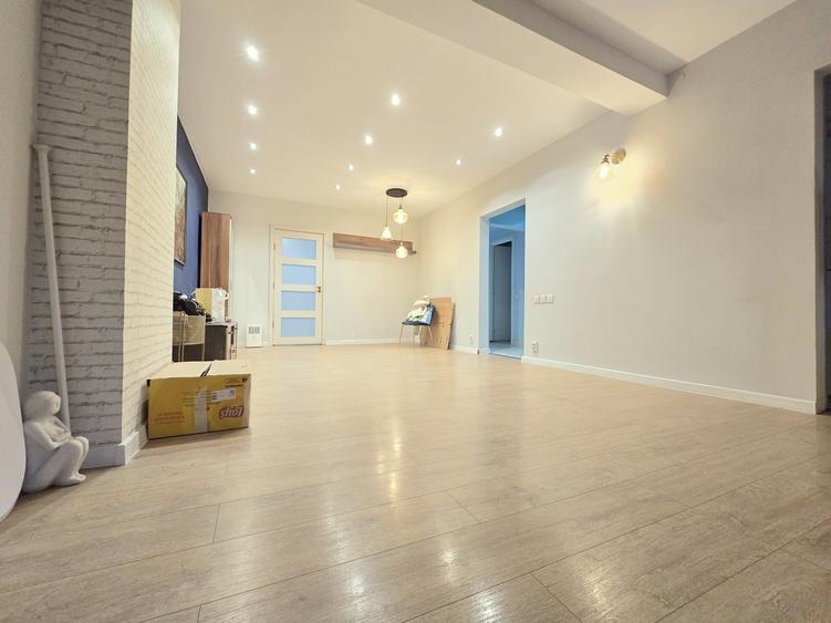 Calea Victoriei - Piata Amzei, etaj 1/7, renovat integral, 86 mp - 5