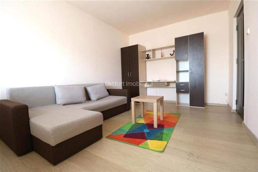 Apartament 1 camera , zona Lipovei