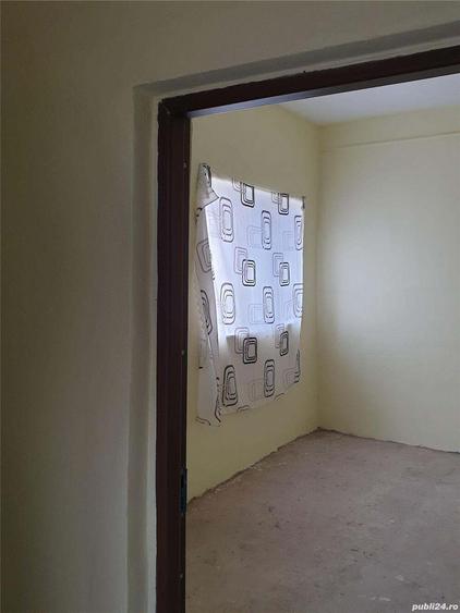 Vand urgent casa la iesire din Razvad - 7
