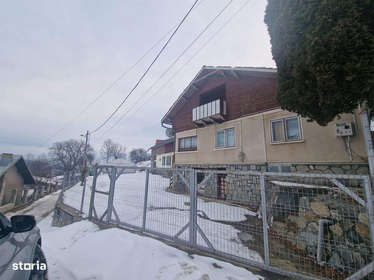 Casa batraneasca + teren 12000 mp cu toate utilita?ile racordate - 9