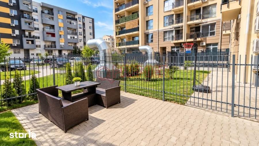 Apartament cu 4 camere semidecomandat în Central