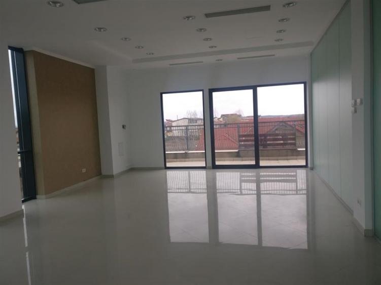 Spatiu pretabil showroom in Pipera 265 mp - 6