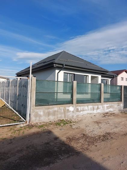 Zona Mamina,casa individuala la 2 minute de STV.Finalizata !!! - 3