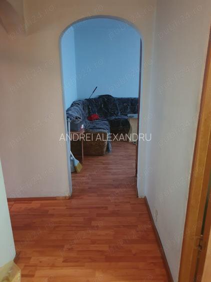 Apartament de vanzare 4 camere