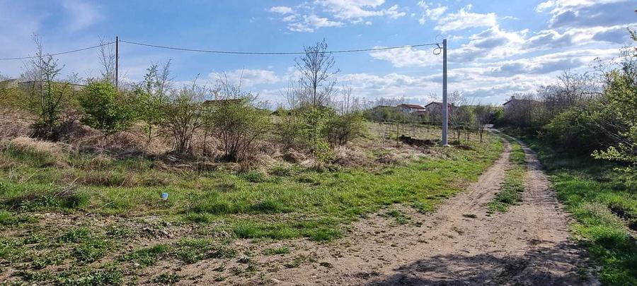 Teren de vanzare zona Strehareti, langa lac si padure, 430 mp - 5