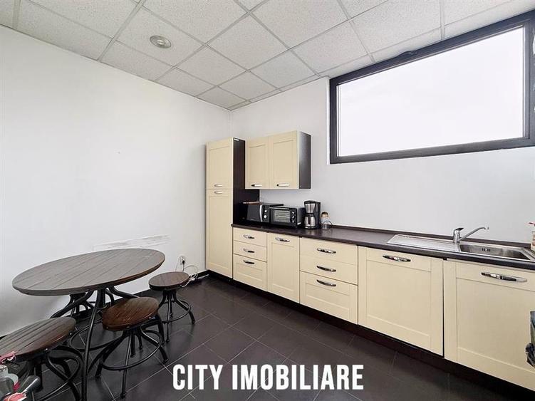 Spatiu birouri 205 mp + terasa 69 mp, Str. Dorobantilor, 2 parcari - 4