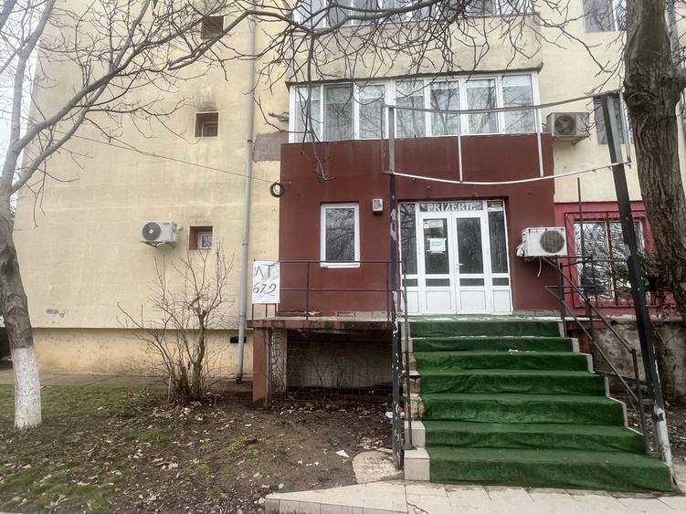 De inchiriat spatiu comercial in centrul orasului urziceni - 2