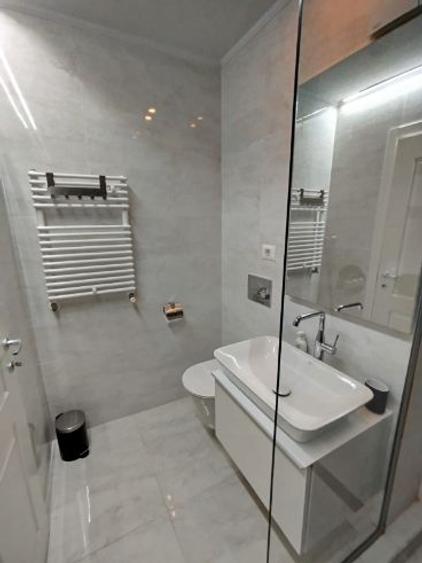 Garsonieră de închiriat Direct Proprietar - București sector 5 zona Marriott, 13 septembrie, - 6