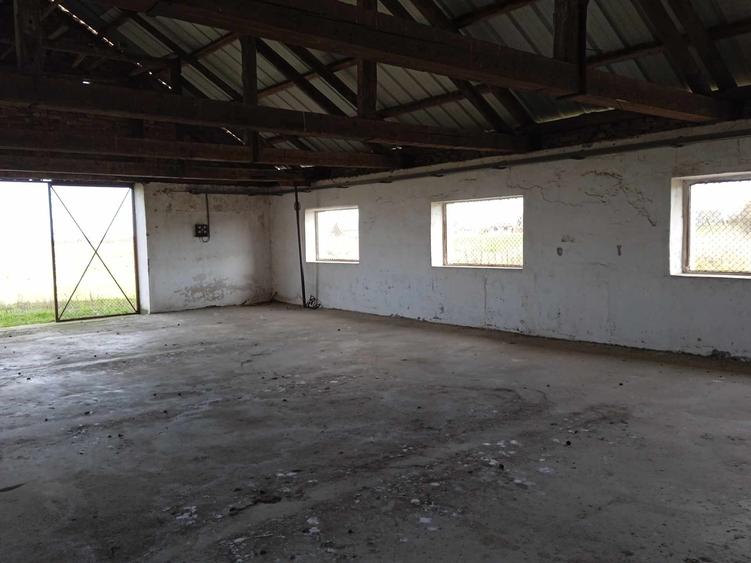 Spatiu depozitare sau uscare - 7