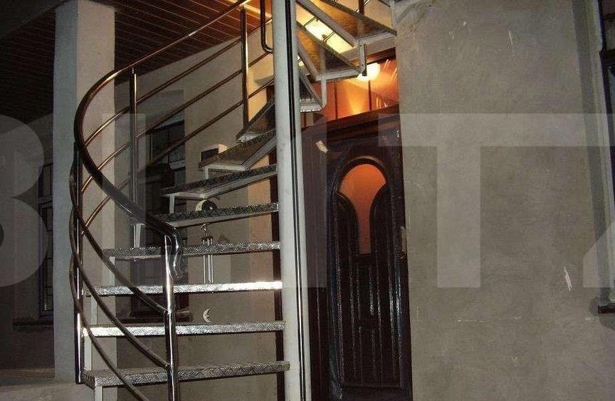 Casa de 384 mp, 192 mp teren, Central - 7