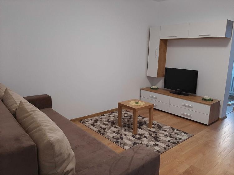 Inchiriere garsoniera Grand Arena - 5