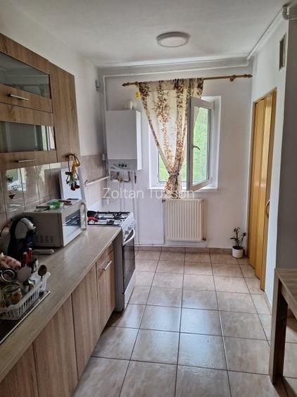 Apartament 3 camere zona Grivitei Apartament 3 camere zona Grivitei