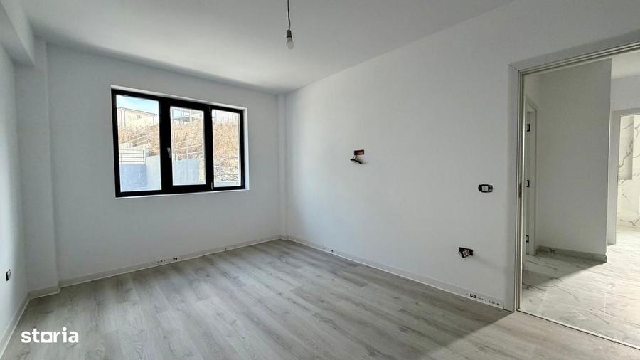 Apartament cu 2 camere - zona Hlincea - 5